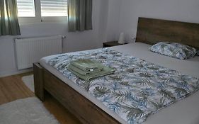 Vasiliki Studio, Beautiful New Built Appartement 10 Km To Airport